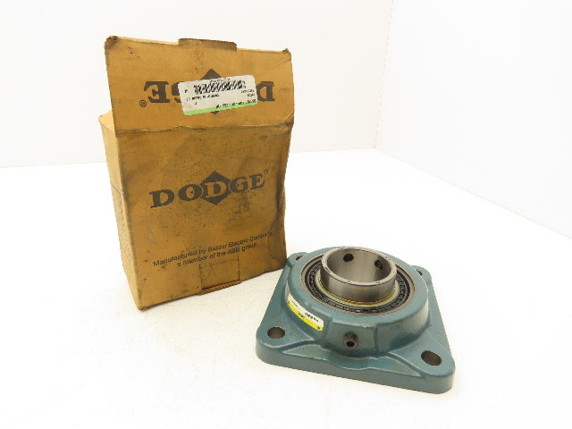 Dodge F4B-SC-200-NL Flange Mount Ball Bearing 2" Bore Sealed Set Screw 4-Bolt