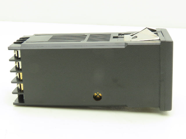 RKC C100FJA3-M Rex C100 PLC Temperature Controller Module 0-2192°F 100-240V