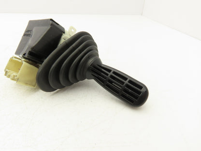 Toyota 57460-12471-71 Forklift Forward & Reverse Selector Gear Switch 8FBCU30