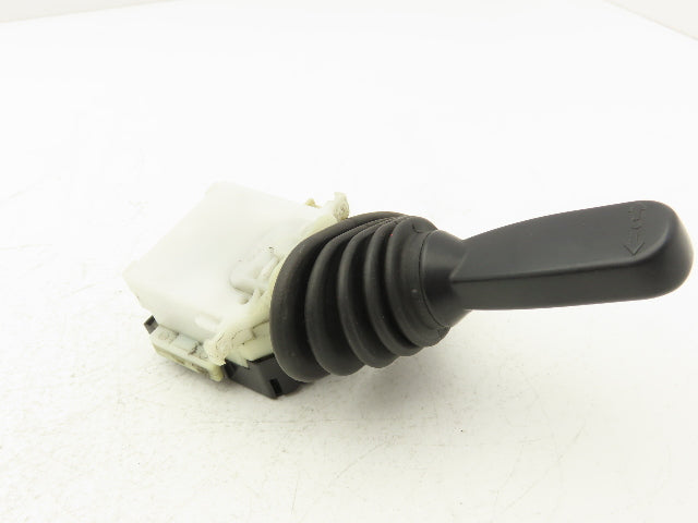Toyota 57460-12471-71 Forklift Forward & Reverse Selector Gear Switch 8FBCU30