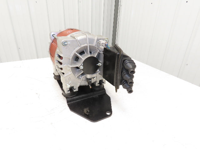 Toyota 14310-21470-71 Electric Forklift Hydraulic Pump Motor 24V 15.1kW 8FBCU30
