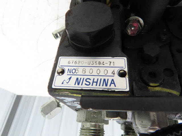 Toyota 67620-U3584-71 Hydraulic 3-Spool Forklift Mast Control Valve From 8FBCU30