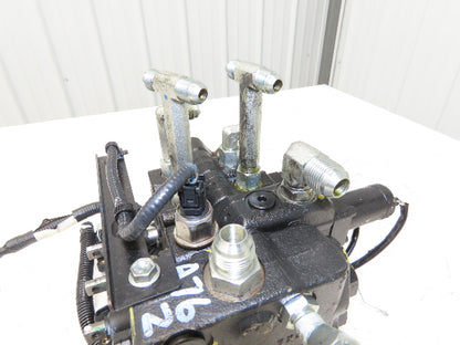 Toyota 67620-U3584-71 Hydraulic 3-Spool Forklift Mast Control Valve From 8FBCU30