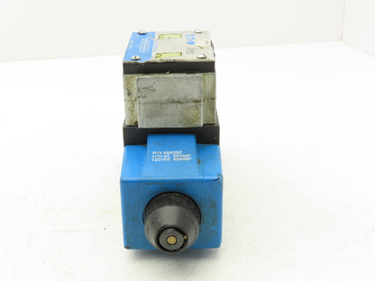 Vickers DG4S4LW-012C-B-60 Directional Control Solenoid Pilot Valve 110/120V