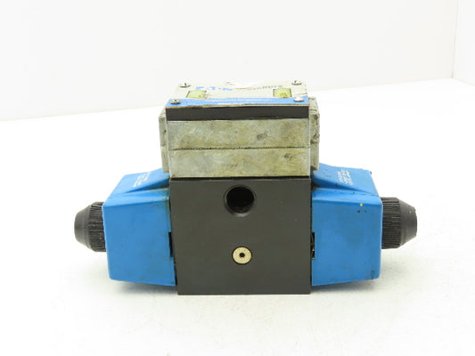 Vickers DG4S4LW-012C-B-60 Directional Control Solenoid Pilot Valve 110/120V