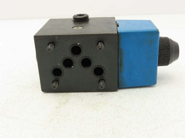 Vickers DG4S4-012A-50 Directional Control Single Solenoid Valve 120V