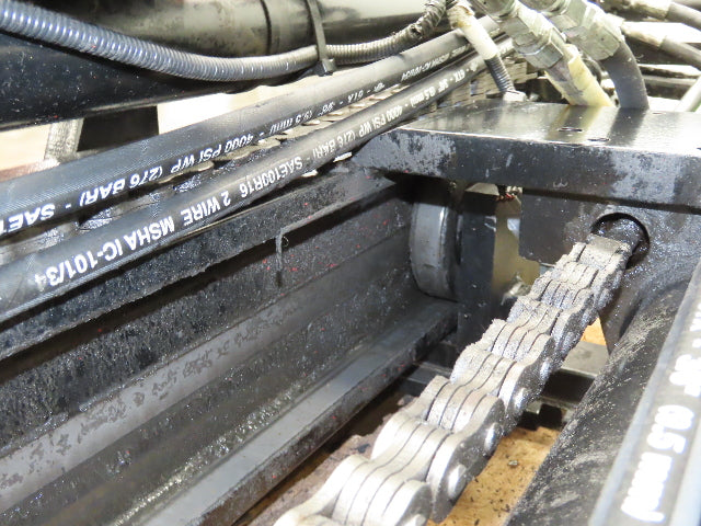 Toyota 8FBCU30 Electric Forklift Mast 3-Stage 187" Lift Sideshift Class III