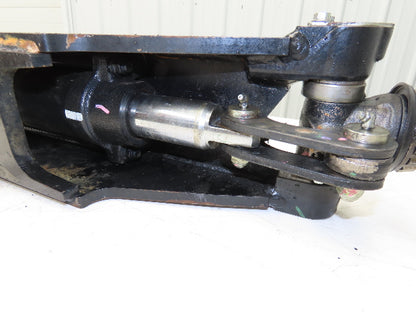 Toyota 8FBCU30 Electric Forklift Rear Axle Dual Hydraulic Steering Assembly