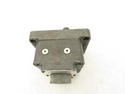 Vickers FCG 02 1500 50 Hydraulic Flow Control Valve Manual Knob 1500 PSI No Key