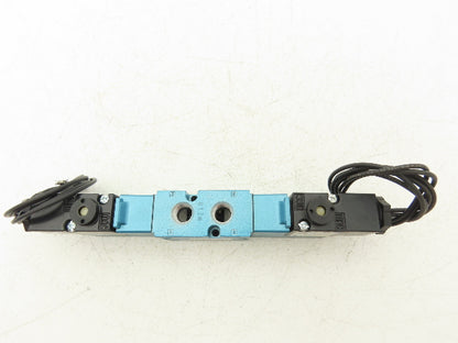 MAC 821C-PM-111CA-152 Pneumatic Double Solenoid Valve 120V 1/4"NPT PME-111CAAA
