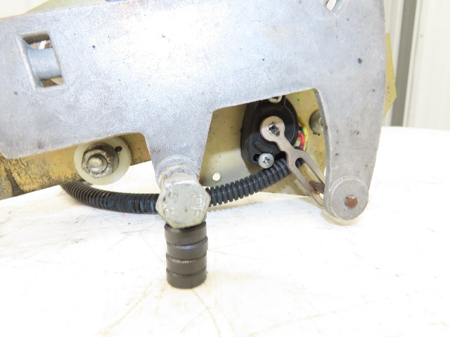 Hyster E50XM-27 Electric Forklift Accelerator Pedal Assembly With Potentiometer