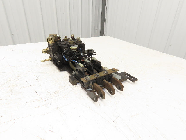 Husco 8500375 Hydraulic 3-Spool Mast Control Valve Manifold From E50XM-27