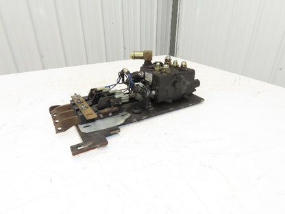 Husco 8500375 Hydraulic 3-Spool Mast Control Valve Manifold From E50XM-27