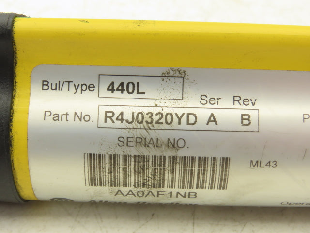 Allen Bradley 440L-R4J0320YD Guardmaster Light Curtain Transmitter Ser A Rev B