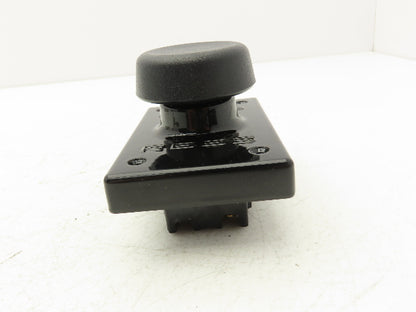 Rees 00662-001 2-1/4" Momentary Mushroom Plunger Switch 1NO+1NC Slow Make/Break