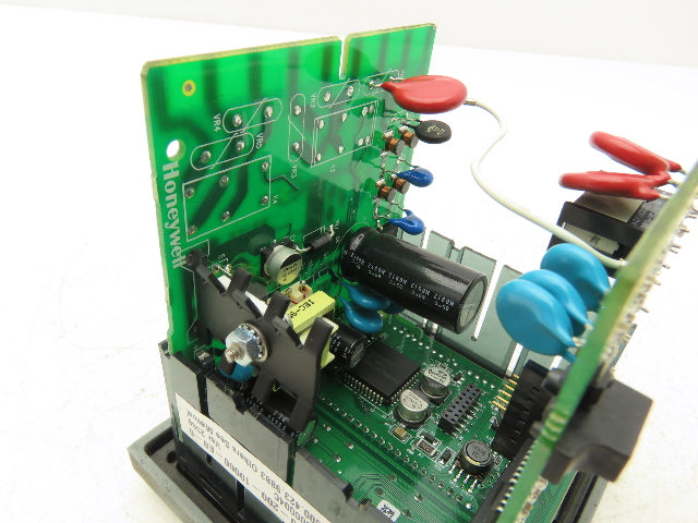 Honeywell UDC2500 Digital Temperature Controller DC2500-E0-0L00-200-10000-E0-0