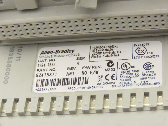 Allen Bradley 1794-OE4 Flex I/O Analog Outputs w/ 16 Point Input & Output Cards