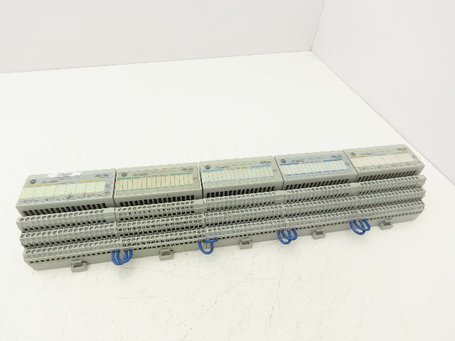 Allen Bradley 1794-OE4 Flex I/O Analog Outputs w/ 16 Point Input & Output Cards