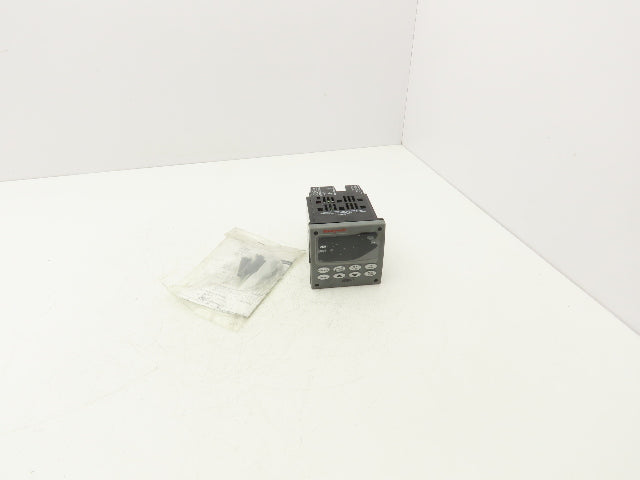 Honeywell UDC2500 Digital Temperature Controller DC2500-EE-1000-200-00000-00-0