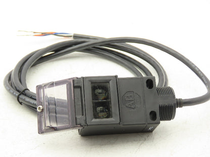 Allen Bradley 42GTU-9202 Photoswitch Photoelectric Sensor Polarized Retro Ser B