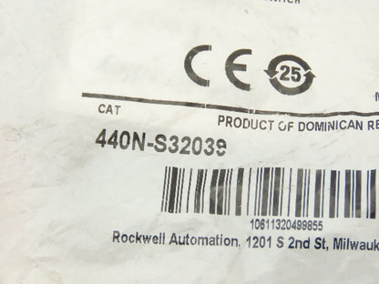Allen Bradley 440N-S32039 Sipha GuardMaster Safety Non Contact Switch 10M Cable