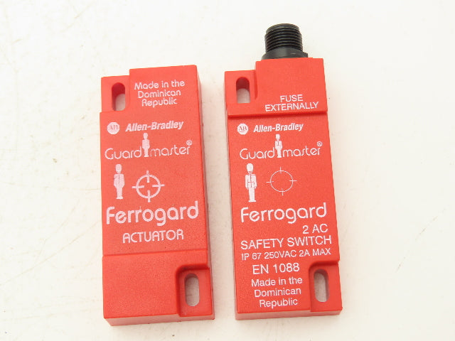 Allen Bradley 440N-G02093 Guardmaster Ferrogard Non-Contact Reed Switch