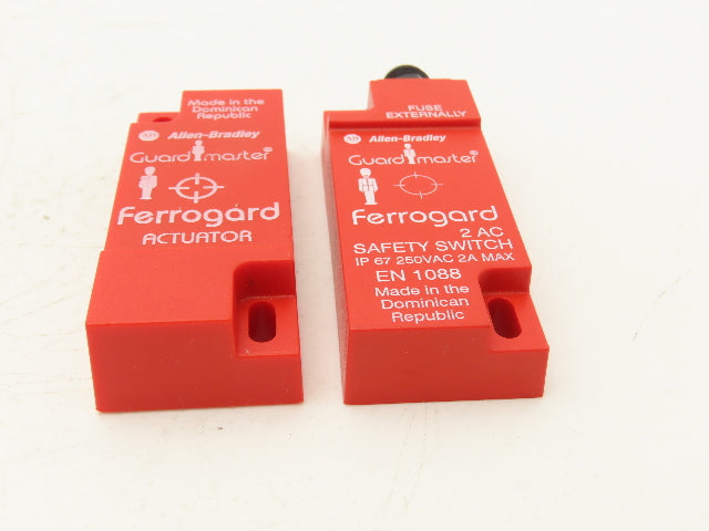 Allen Bradley 440N-G02093 Guardmaster Ferrogard Non-Contact Reed Switch