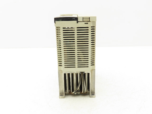 Mitsubishi MR-J2S-200CP AC Servo Drive 3+1Ph 230V In 170V 2kW 11A 360Hz Out