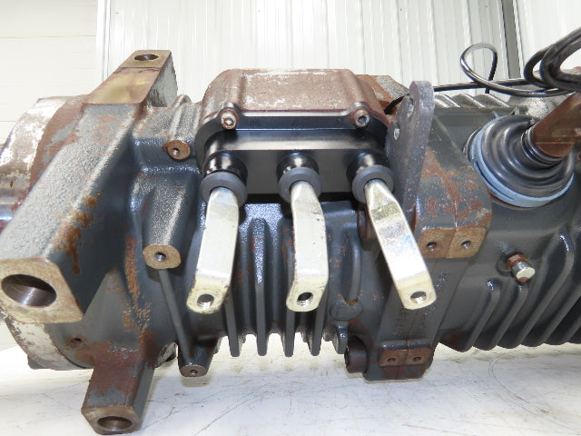 Linde AE30-11 Forklift Dual-Wheel & Motor Front Axle Assembly 14 Lug Off E32CL