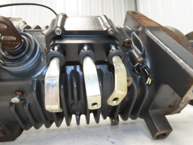 Linde AE30-11 Forklift Dual-Wheel & Motor Front Axle Assembly 14 Lug Off E32CL