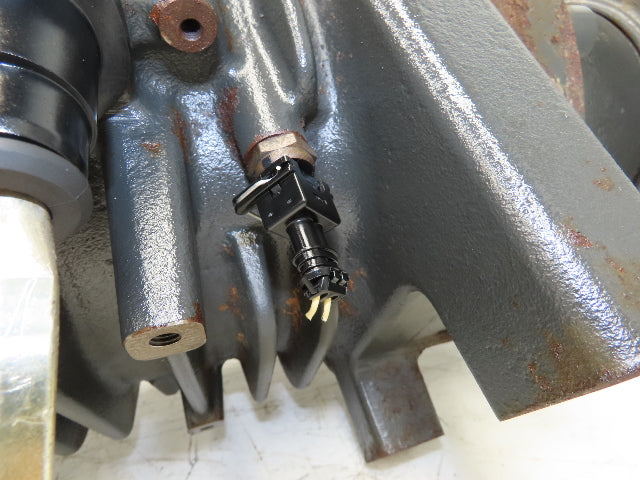 Linde AE30-11 Forklift Dual-Wheel & Motor Front Axle Assembly 14 Lug Off E32CL