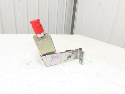 Linde Forklift E Stop With Bracket Removed From E32CL