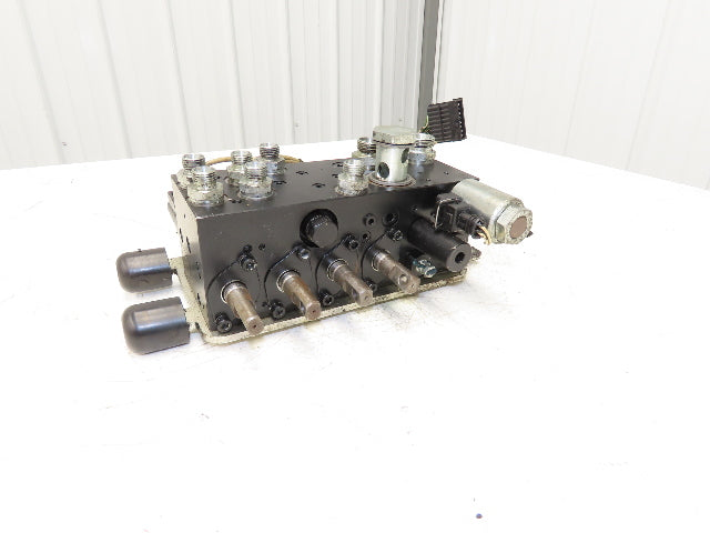 Linde L0009443761 Hydraulic 4-Lever Spool Valve Forklift Mast Control Off E32CL