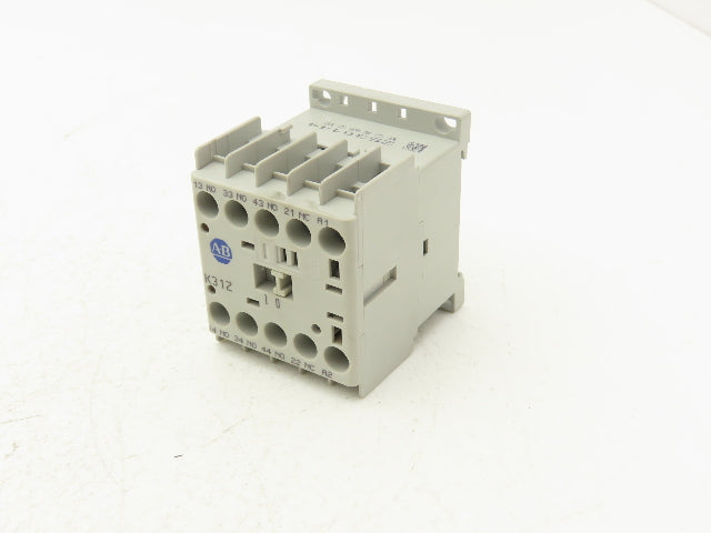 Allen Bradley 700-K31Z-KJ Mini Contactor Relay 600V 24VDC Coil 3NO/1NC Lot of 3