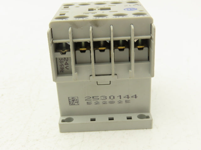 Allen Bradley 700-K31Z-KJ Mini Contactor Relay 600V 24VDC Coil 3NO/1NC Lot of 3