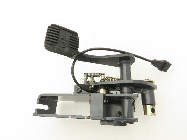 Linde Forklift Parking Emergency Brake Assembly Removed From E32CL