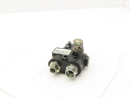Linde 000 944 51 22 Forklift Hydraulic Pump Valve OLSP 80 Removed From E32CL
