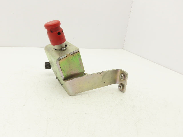 Linde Forklift E Stop With Bracket Removed From E32CL