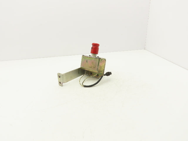 Linde Forklift E Stop With Bracket Removed From E32CL