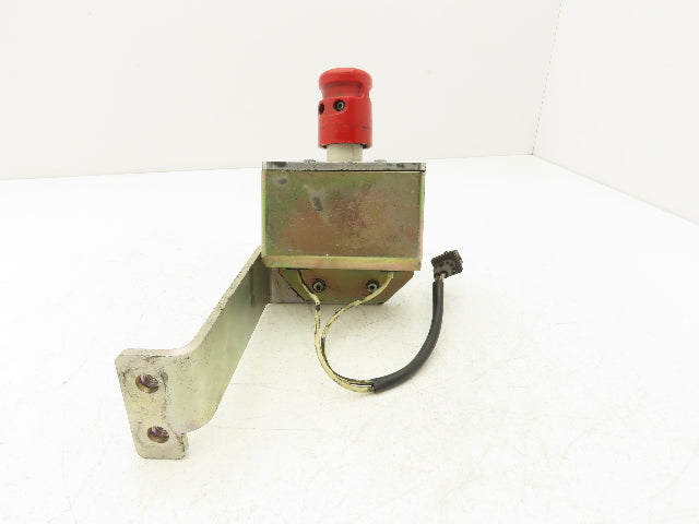 Linde Forklift E Stop With Bracket Removed From E32CL