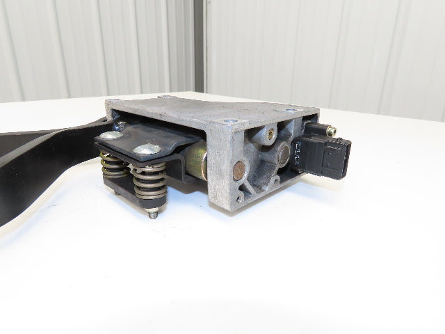Linde Forklift Accelerator & Brake Pedal Assembly With Potentiometer From E32CL