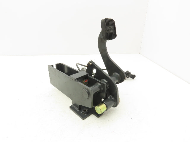 Linde Forklift Parking Emergency Brake Assembly Removed From E32CL