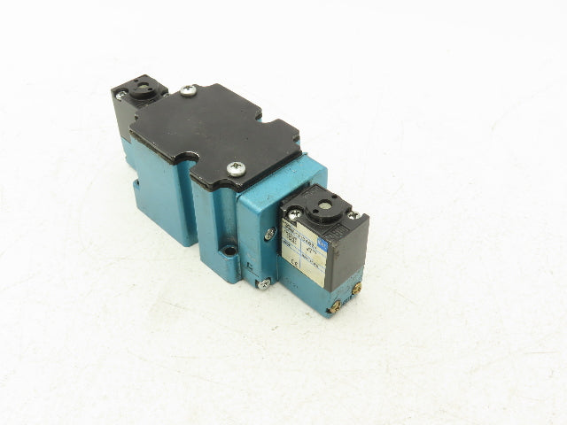 Mac 6331D-000-PM-111DA Solenoid Valve 120VAC 60Hz 25-150 psi