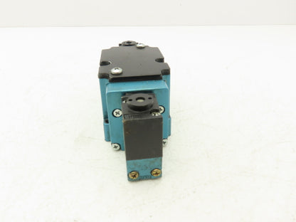 Mac 6331D-000-PM-111DA Solenoid Valve 120VAC 60Hz 25-150 psi
