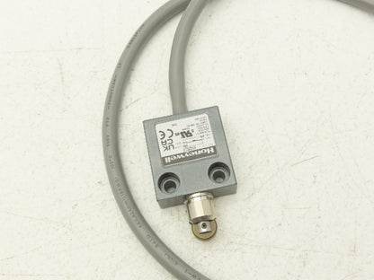 Honeywell 914CE2-3 MICRO SWITCH Miniature Precision Limit Switch Silver Contacts