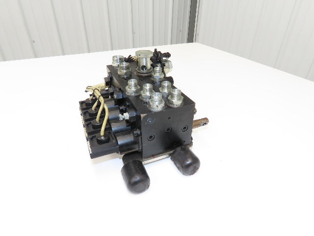 Linde L0009443761 Hydraulic 4-Lever Spool Valve Forklift Mast Control Off E32CL