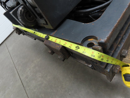 Linde E32CL Forklift Mast Class III 3 Stage 4 Lever 190" Lift 3655 lbs Max