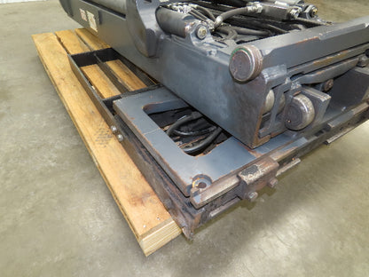 Linde E32CL Forklift Mast Class III 3 Stage 4 Lever 190" Lift 3655 lbs Max