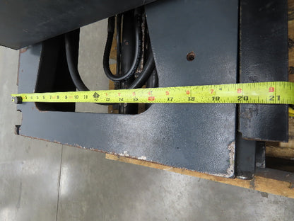 Linde E32CL Forklift Mast Class III 3 Stage 4 Lever 190" Lift 3655 lbs Max