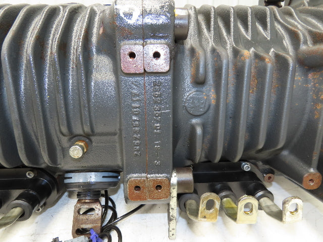 Linde AE30-11 Forklift Dual-Wheel & Motor Front Axle Assembly 14 Lug Off E32CL